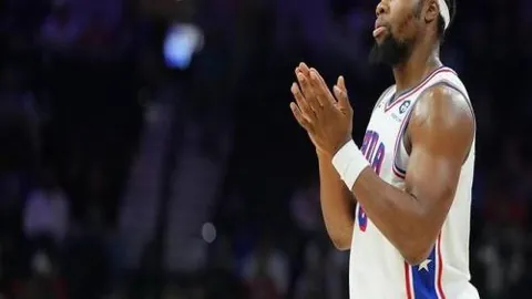 国乒备战局势突变：孙颖莎、王楚钦表面轻松，实则挑战加剧，情绪波涛汹涌！